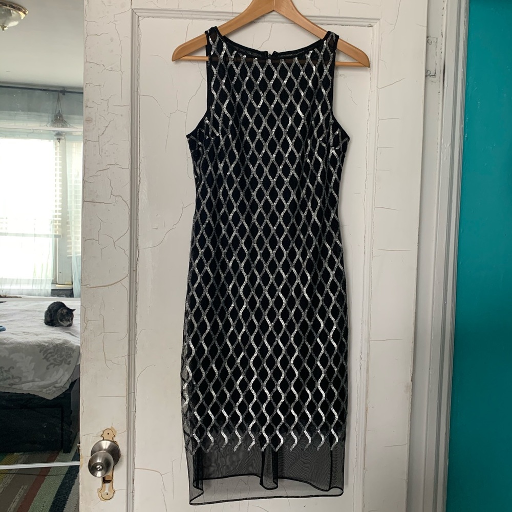 Julia Jordan Black and Silver Sequin Midi Dress